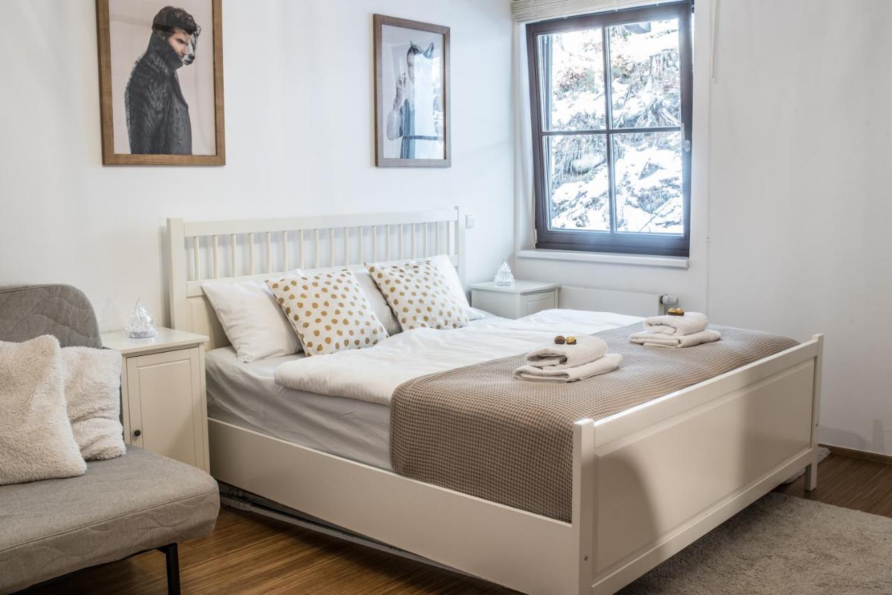 Savoy Luxury Apartment Spindleruv Mlyn Bagian luar foto