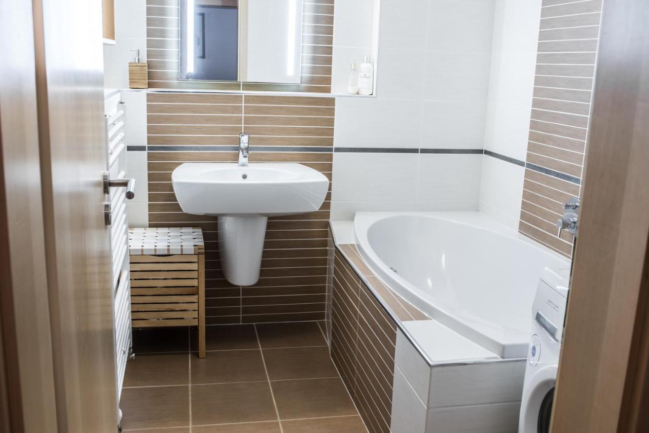 Savoy Luxury Apartment Spindleruv Mlyn Bagian luar foto